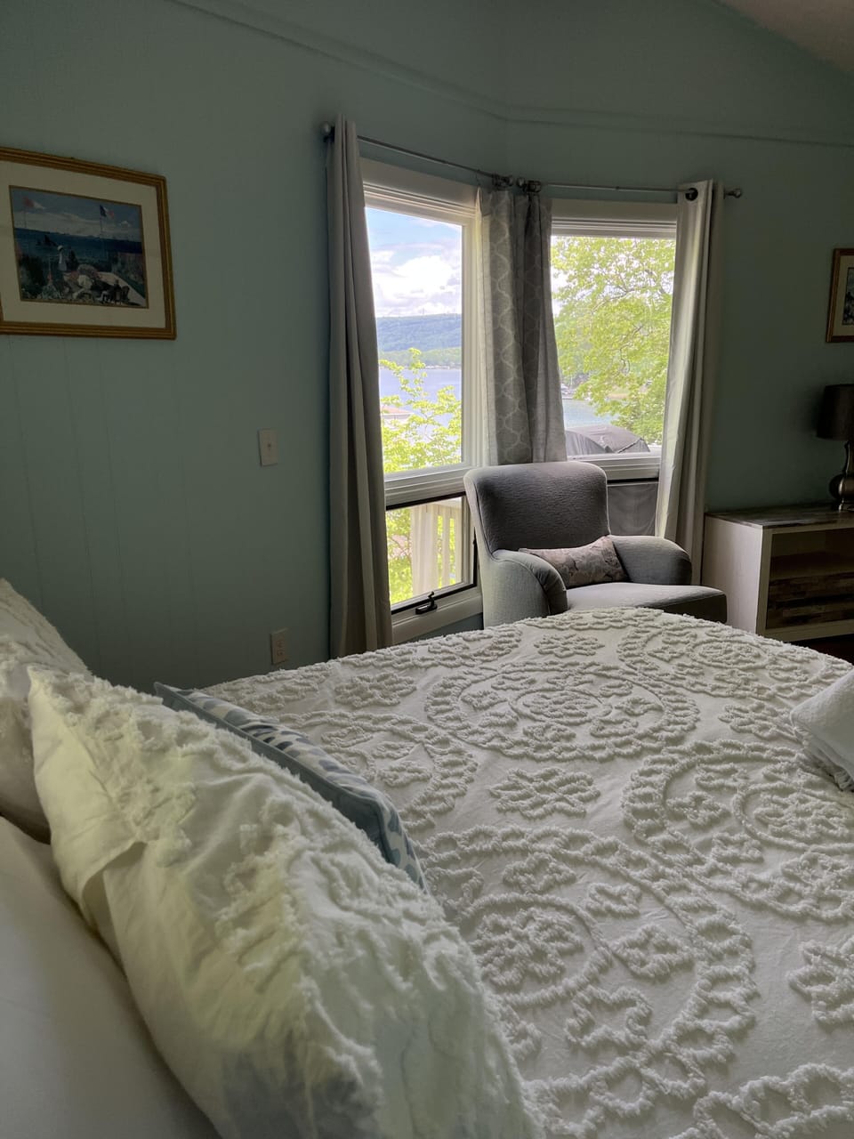 primary bedroom