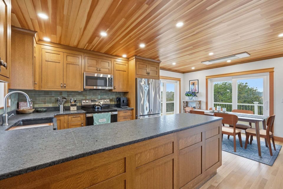 Beautiful Craftsman style kitchen