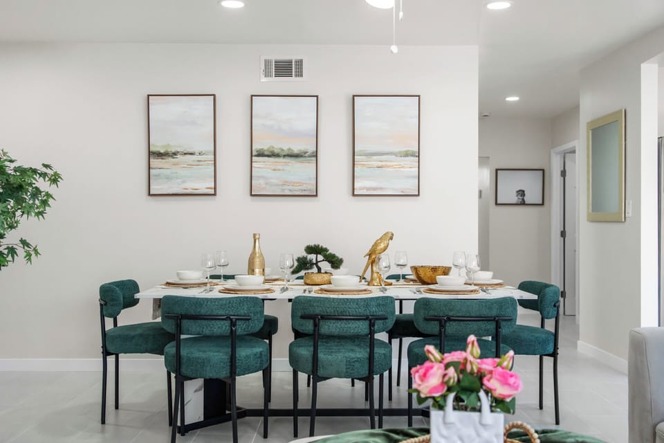 Stylish dining setup ideal for shared meals and gatherings.