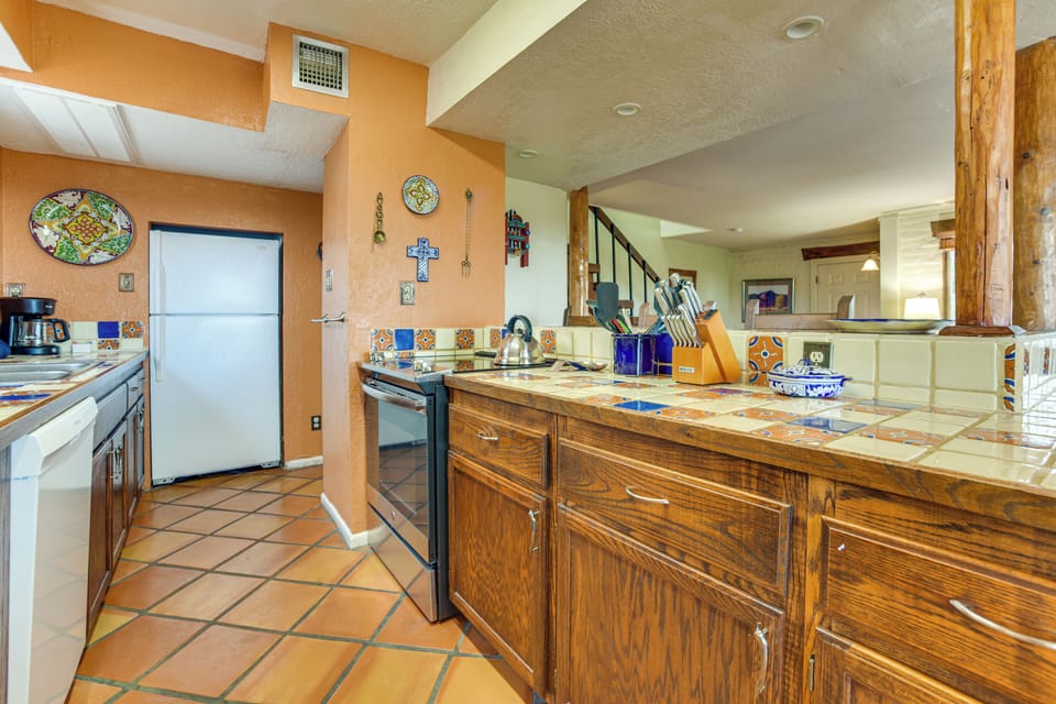 Kitchen | 1st Floor