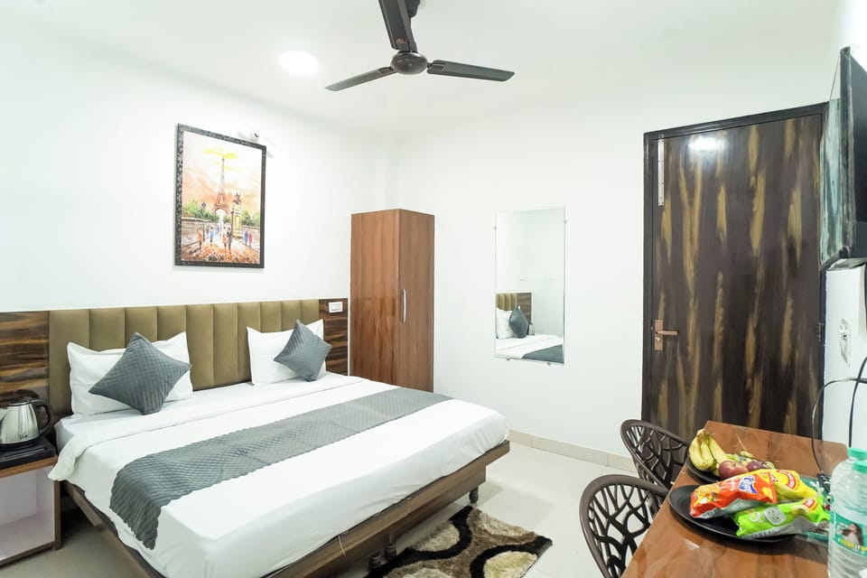 Deluxe Room | Free WiFi
