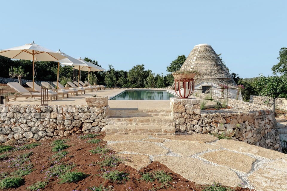 Activities, Building Exterior, Facilities, Kitchen, Living Room, Other Room, Outdoor, Pool, Room Detail, Spring, Summer, Wellness