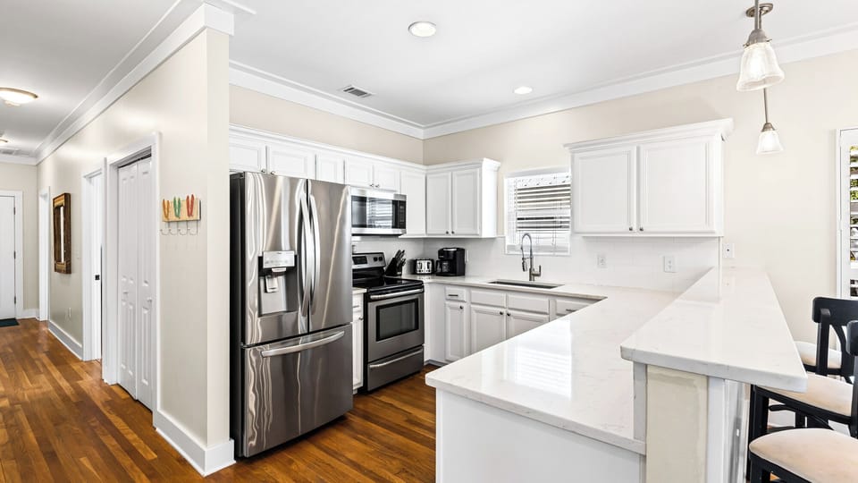 House, Multiple Beds, Patio, Garden View (Happy Ours Too) | Private kitchen