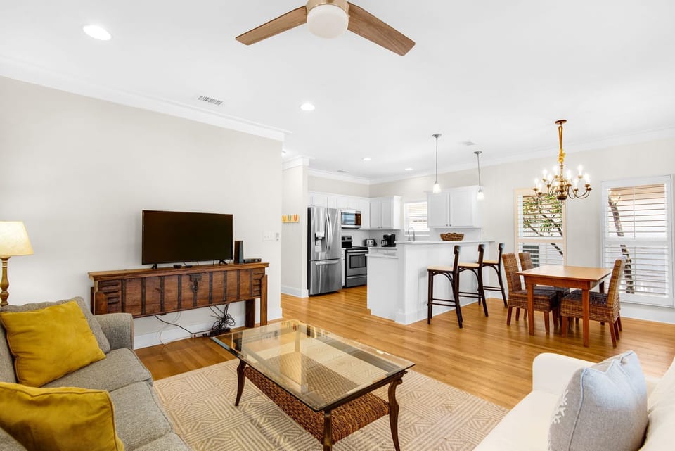 House, Multiple Beds, Patio, Garden View (Happy Ours Too) | Living area