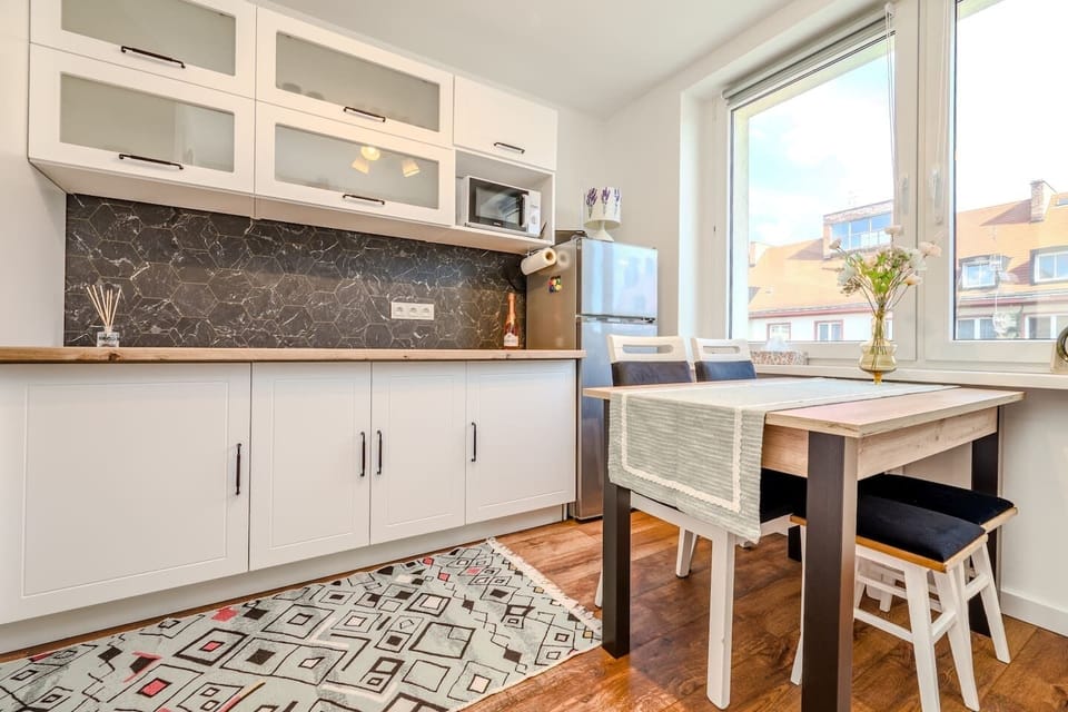 Apartment Located in Wrocław Center, Old Town Square Nearby | Book Now with RENTUJEMY.COM