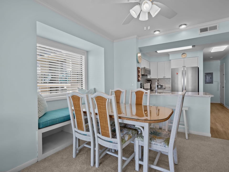Dining room table