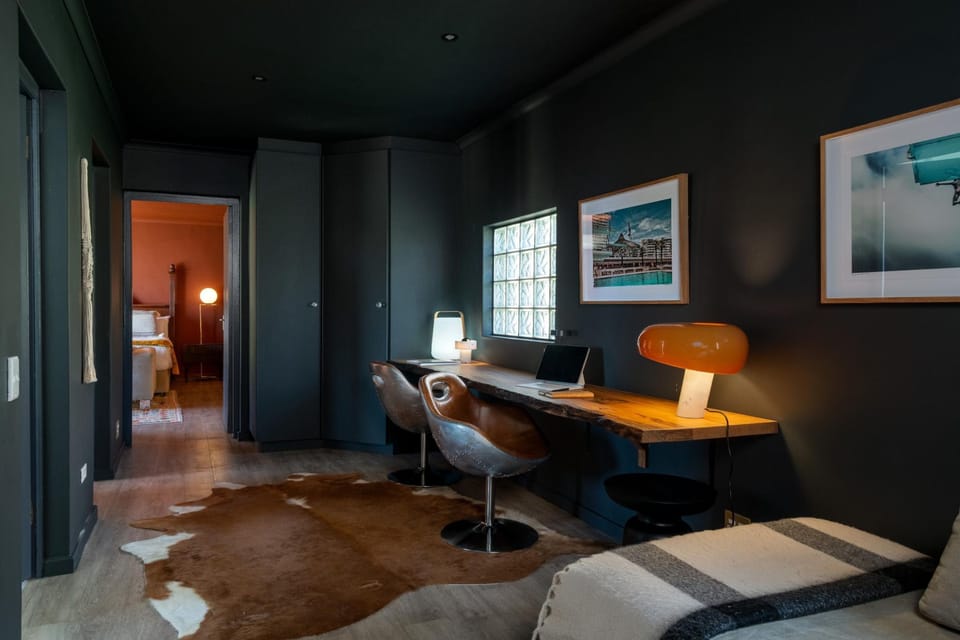 House | 5 bedrooms, Internet