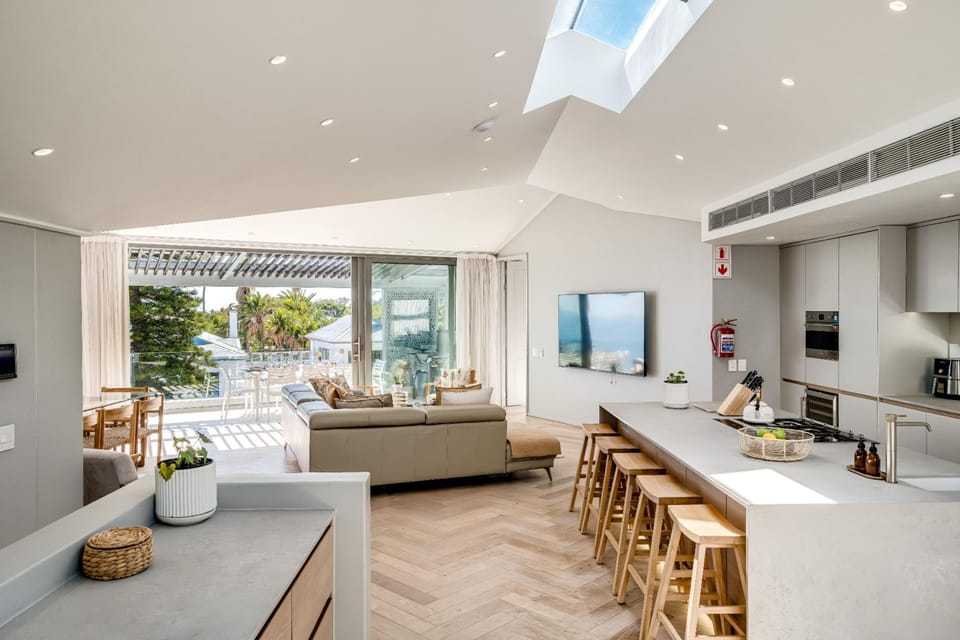 Apartment | 4 bedrooms, Internet