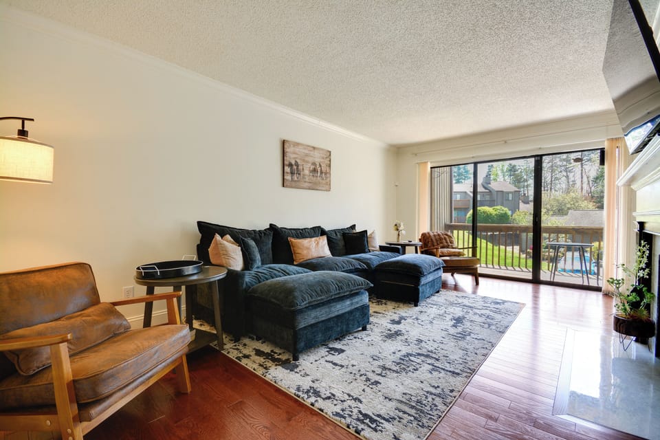 Apartment (3 Bedrooms) | Front of property