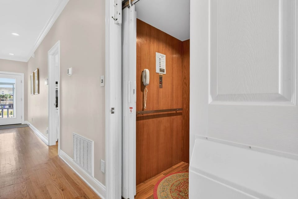 Elevator
