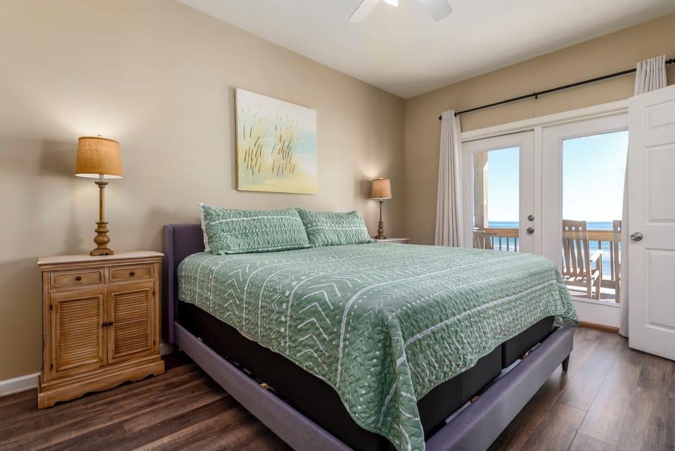 Sea Yall SE King Bedroom with Ocean View