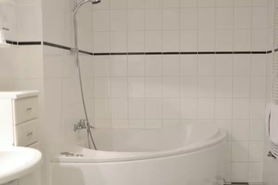 Soak away the day in a deep, relaxing tub.