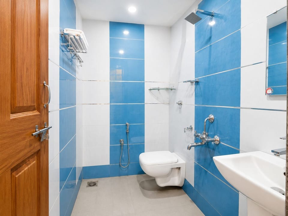 Double Room | Bathroom