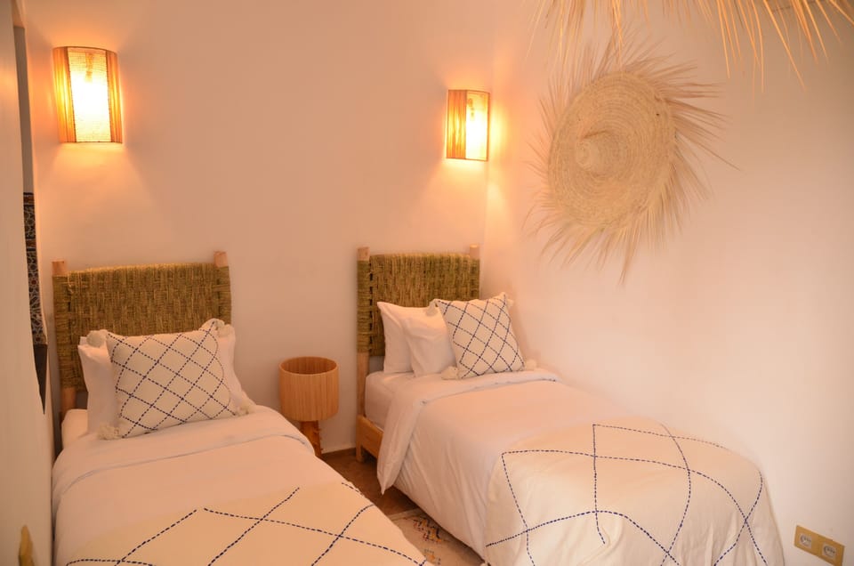 Classic Double or Twin Room, Patio | In-room safe, iron/ironing board, WiFi (free)