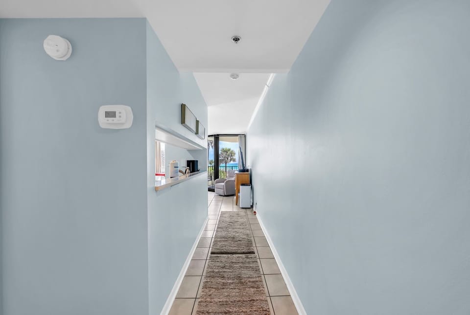 Entry way