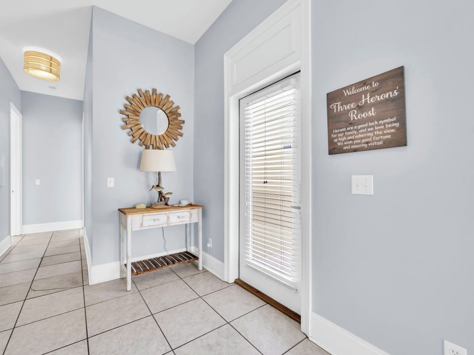 Entry way