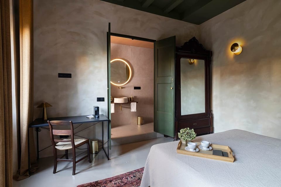 King room with garden view