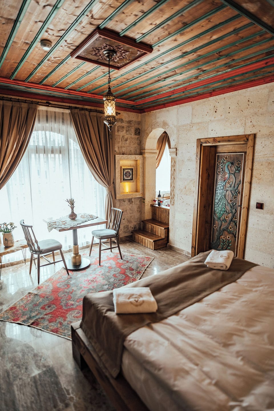 Deluxe Double Room, 1 King Bed, Non Smoking | In-room safe, desk, laptop workspace, free WiFi
