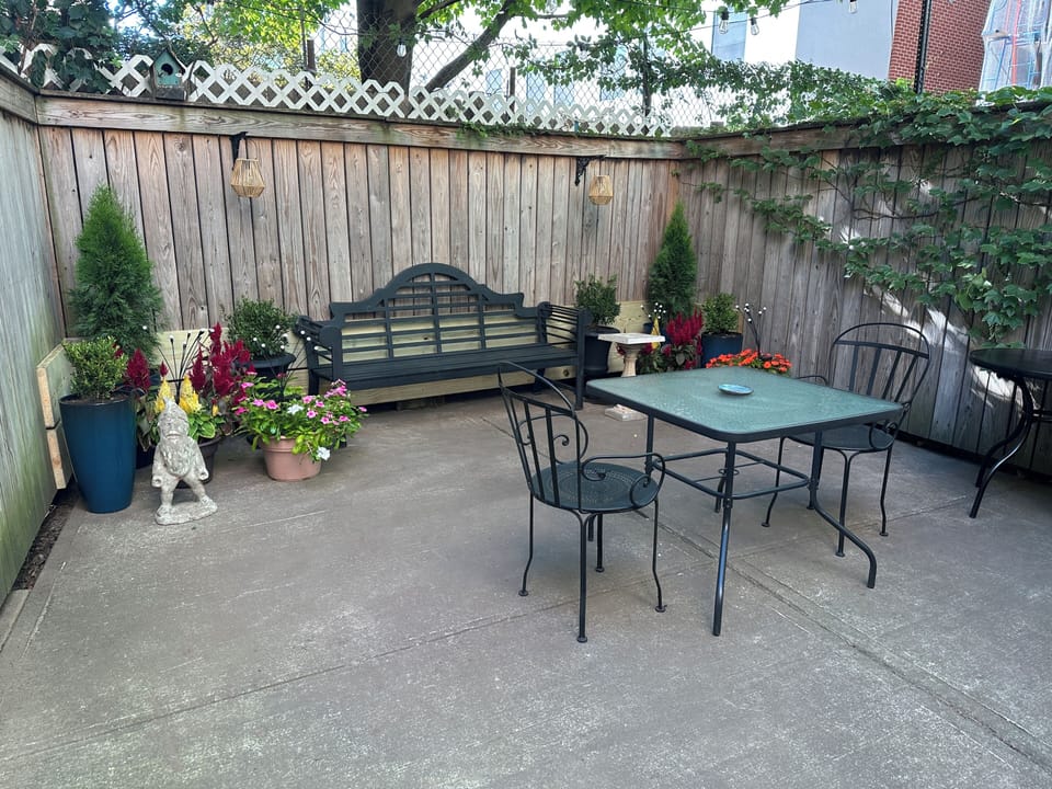 Outdoor dining