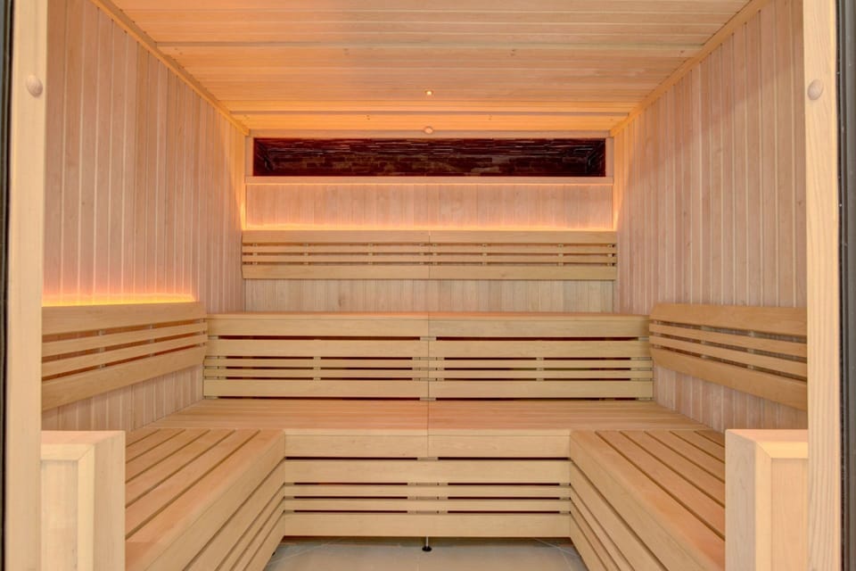 The sauna at Coral, Devon