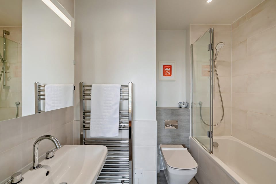 The bathroom at Whitehaven, Devon
