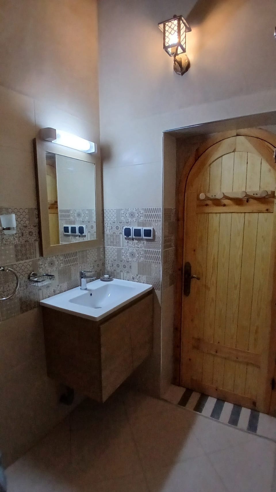 Superior Quadruple Room, Mountain View | Bathroom