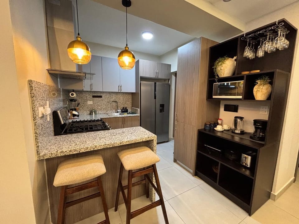 Fridge, microwave, oven, stovetop
