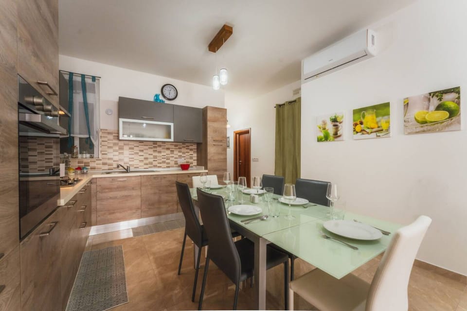 House | 3 bedrooms
