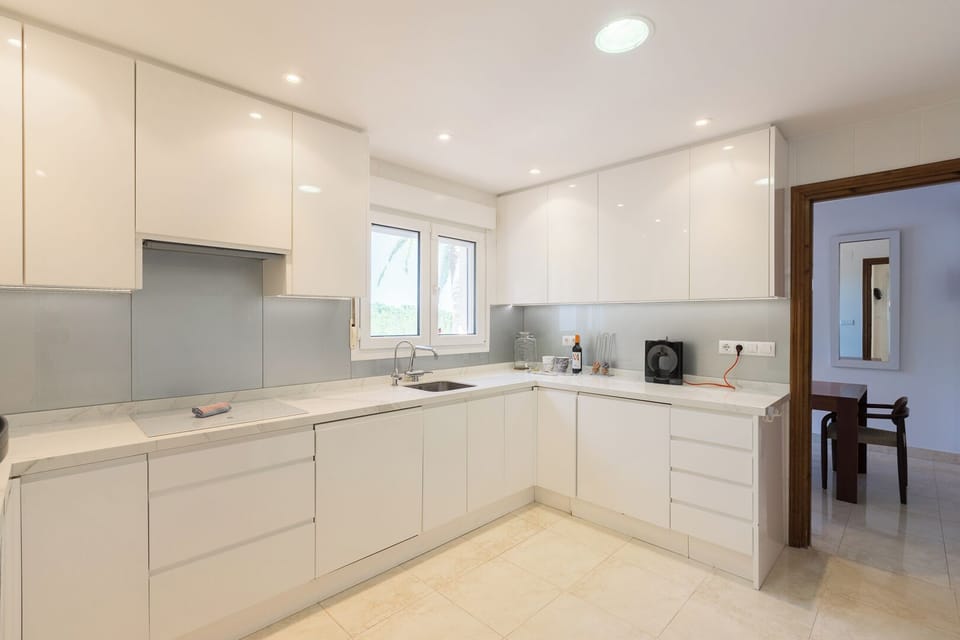 Villa, Mountain View | Private kitchen