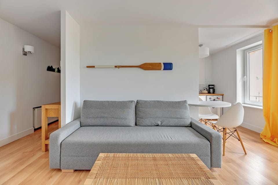 Family Apartment | Living area | Flat-screen TV