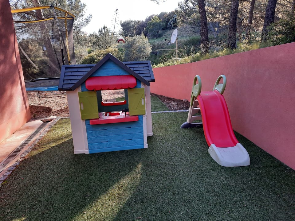 Children's area