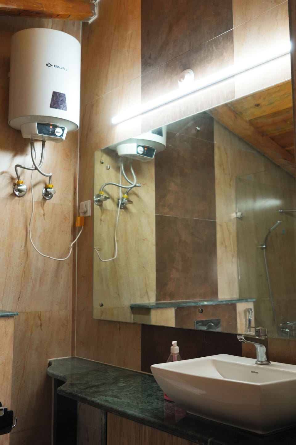 Luxury Suite, Mountain View | Bathroom | Soap, shampoo, toilet paper