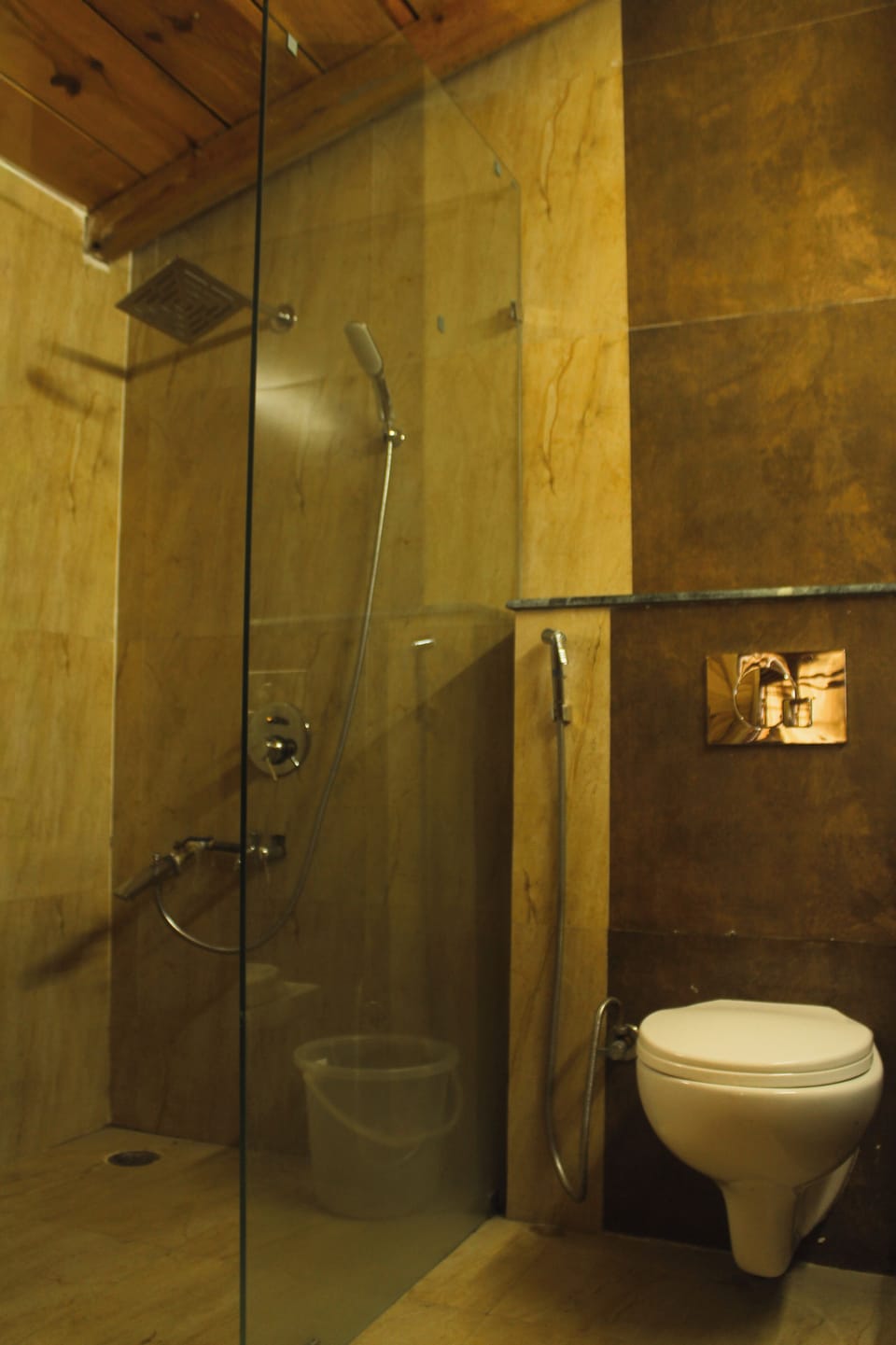 Luxury Suite, Mountain View | Bathroom | Soap, shampoo, toilet paper