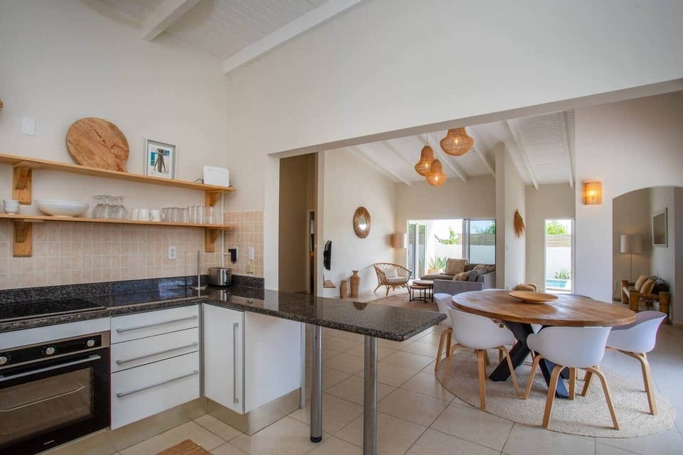 De Vos Apartments Villa Damasco |Keuken| in Jan Thiel