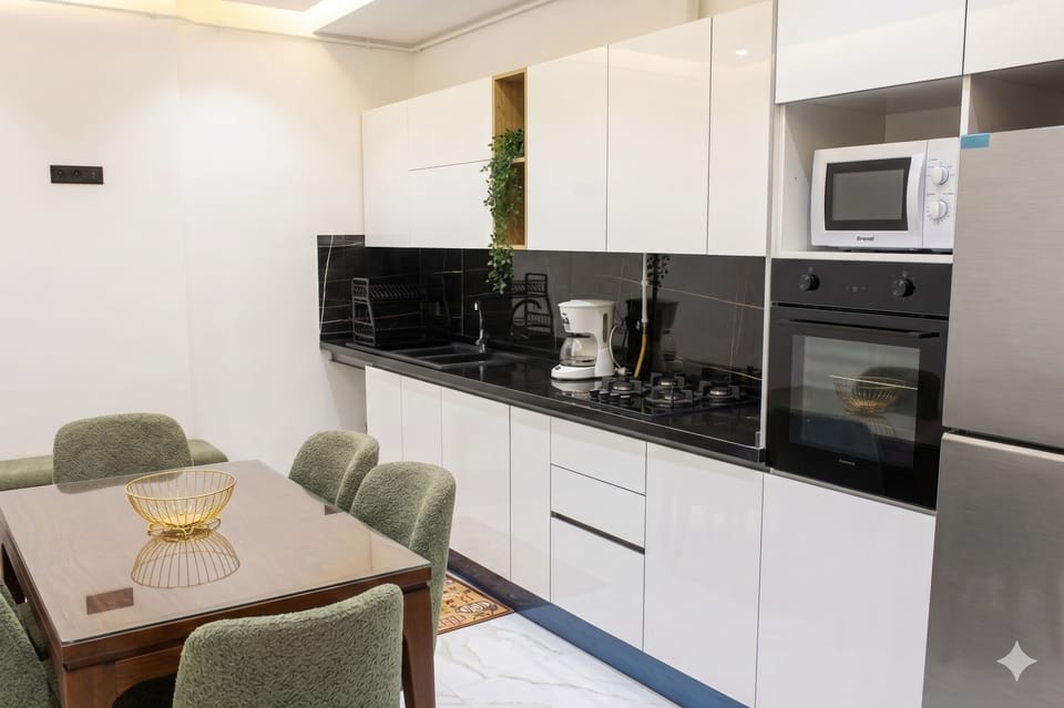 Apartment, 2 Bedrooms, Accessible, Smoking | Interior