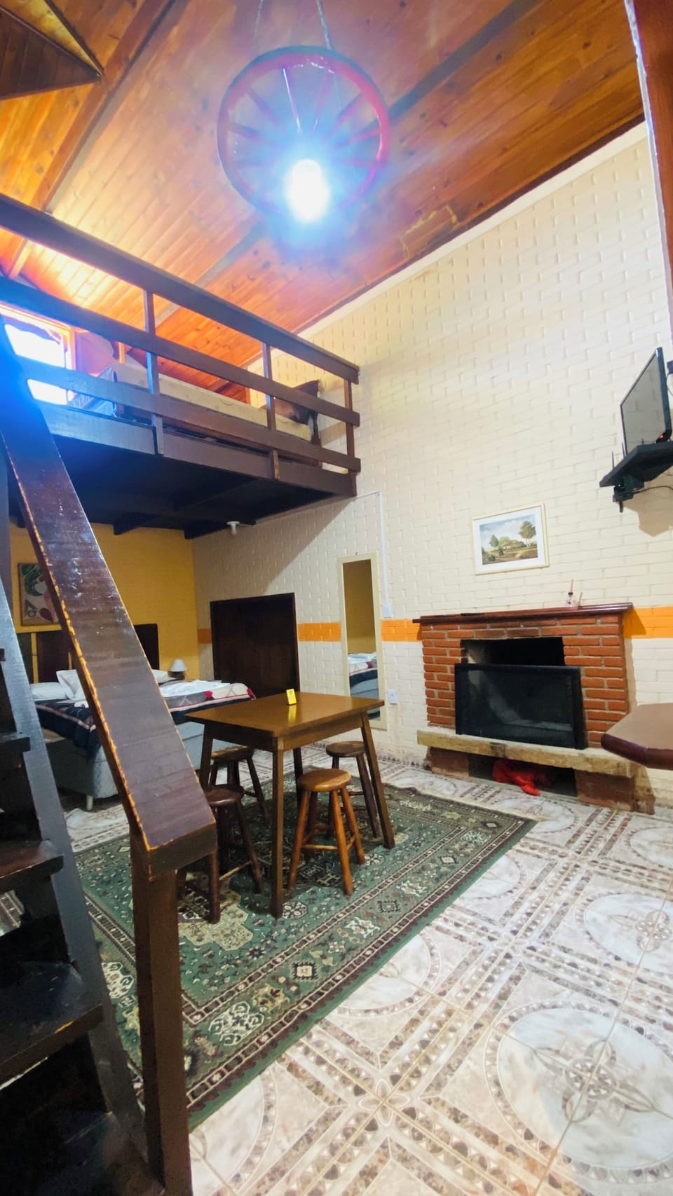 Family Double or Twin Room, Mountain View | Interior