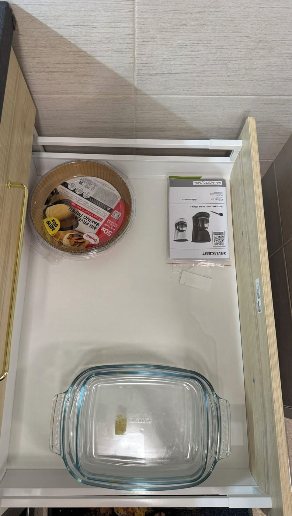 House, 2 Bedrooms, Garden View | Private kitchen | Cleaning supplies