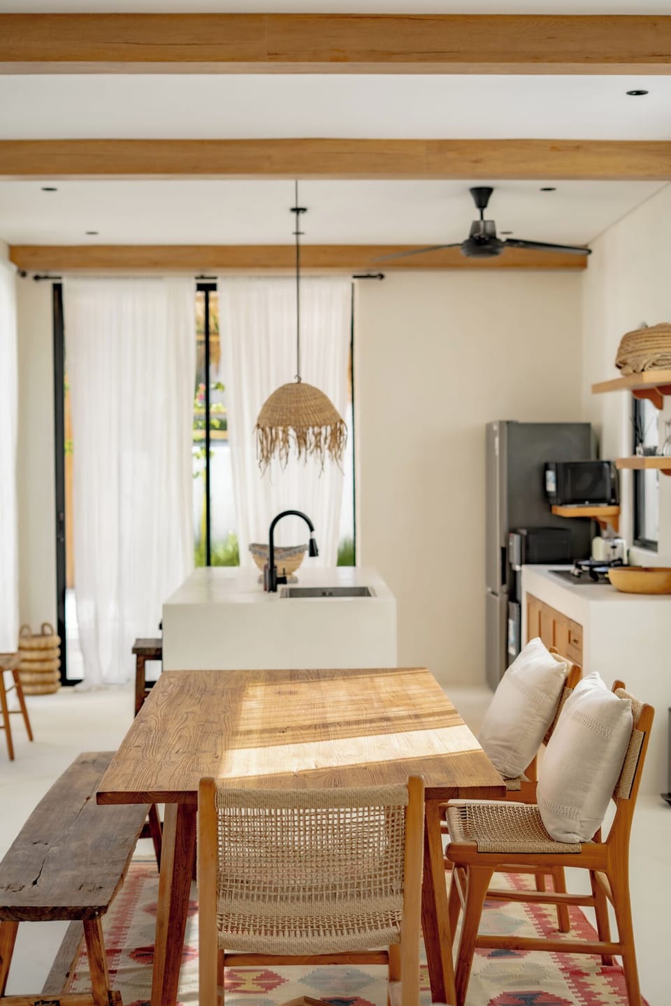 Deluxe Villa, 4 Bedrooms, Pool View | Interior