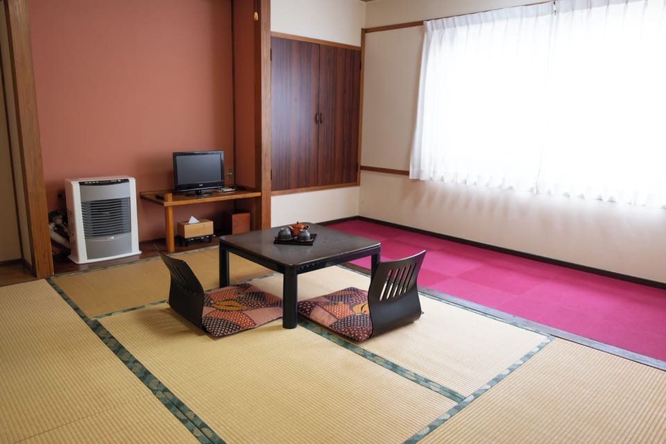 Japanese-style Room, Non Smoking, City View (Run of House) | WiFi (free), bed sheets