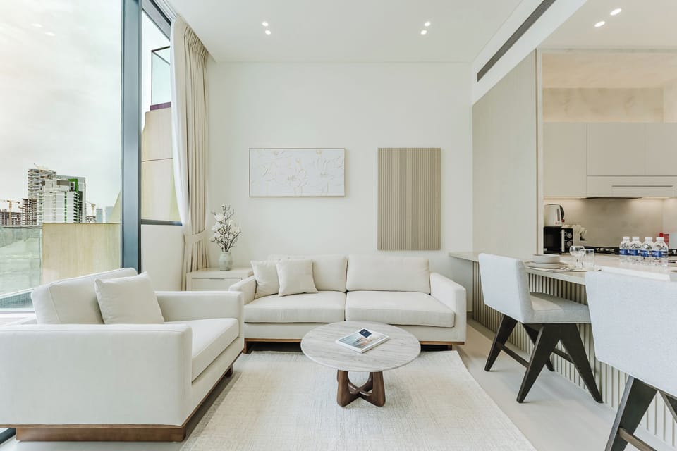 Exclusive Apartment, Balcony, City View | Living area | 40-inch Smart TV with digital channels