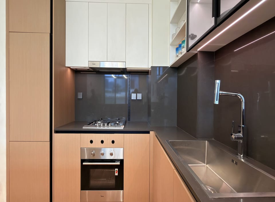 Standard Apartment | Private kitchen | Fridge, microwave, oven, dishwasher