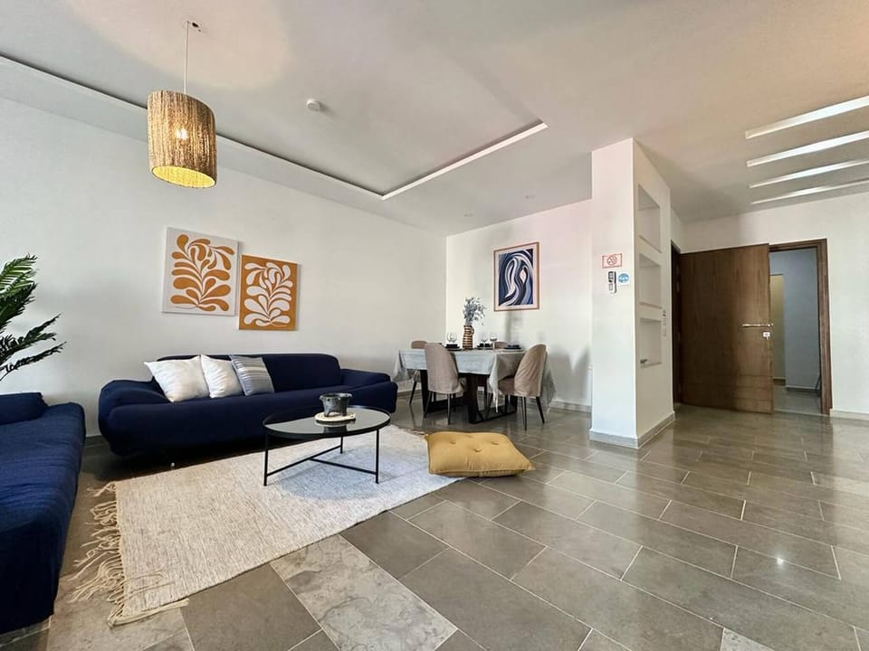 Apartment, 3 Bedrooms, Balcony | Living area