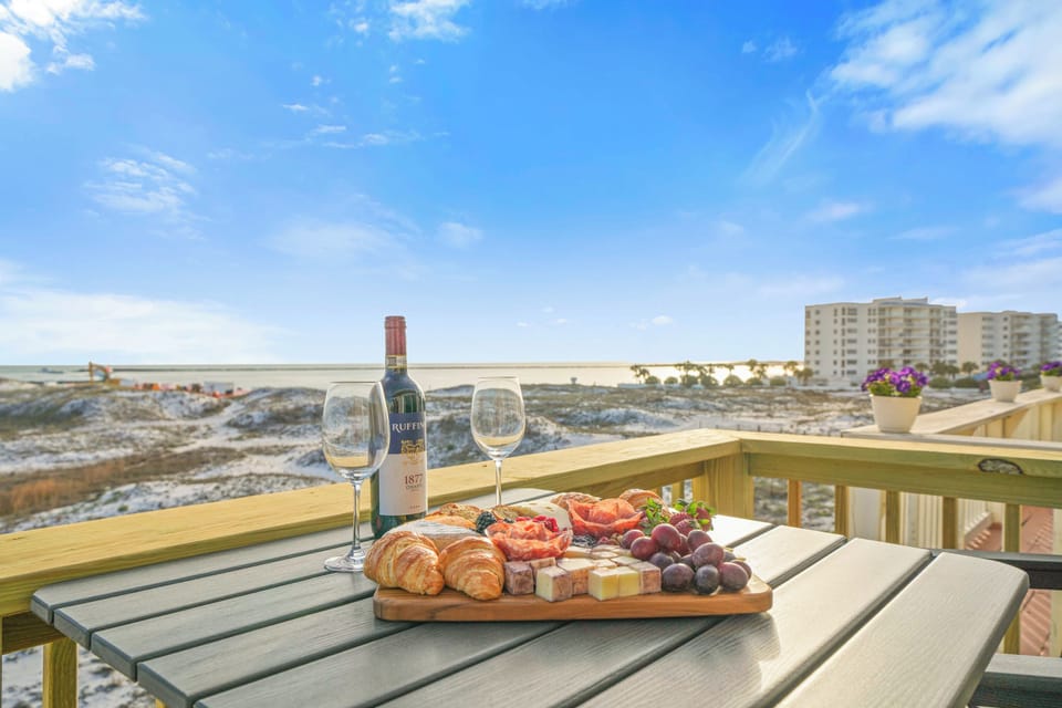 https://destinbeachrentals.org/nautical-way-202-orp5b756a5x