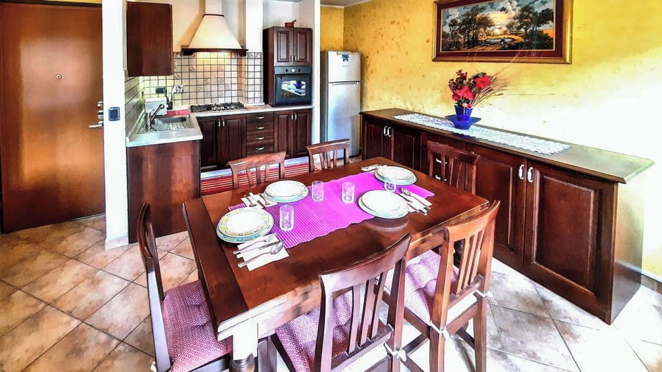 House | Dining