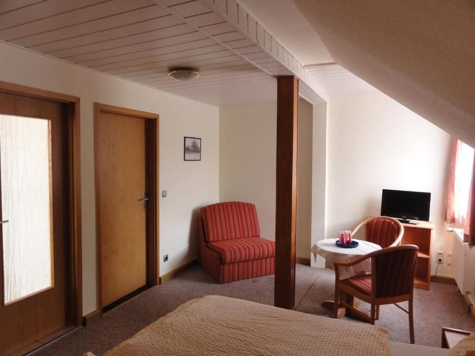 Double Room | Free WiFi