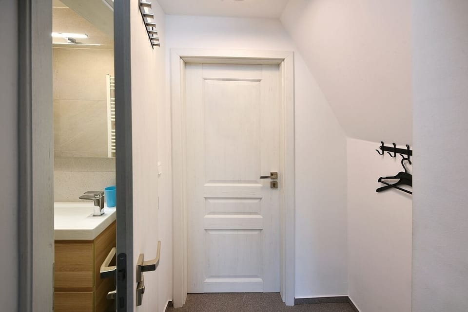 Triple Room | Interior