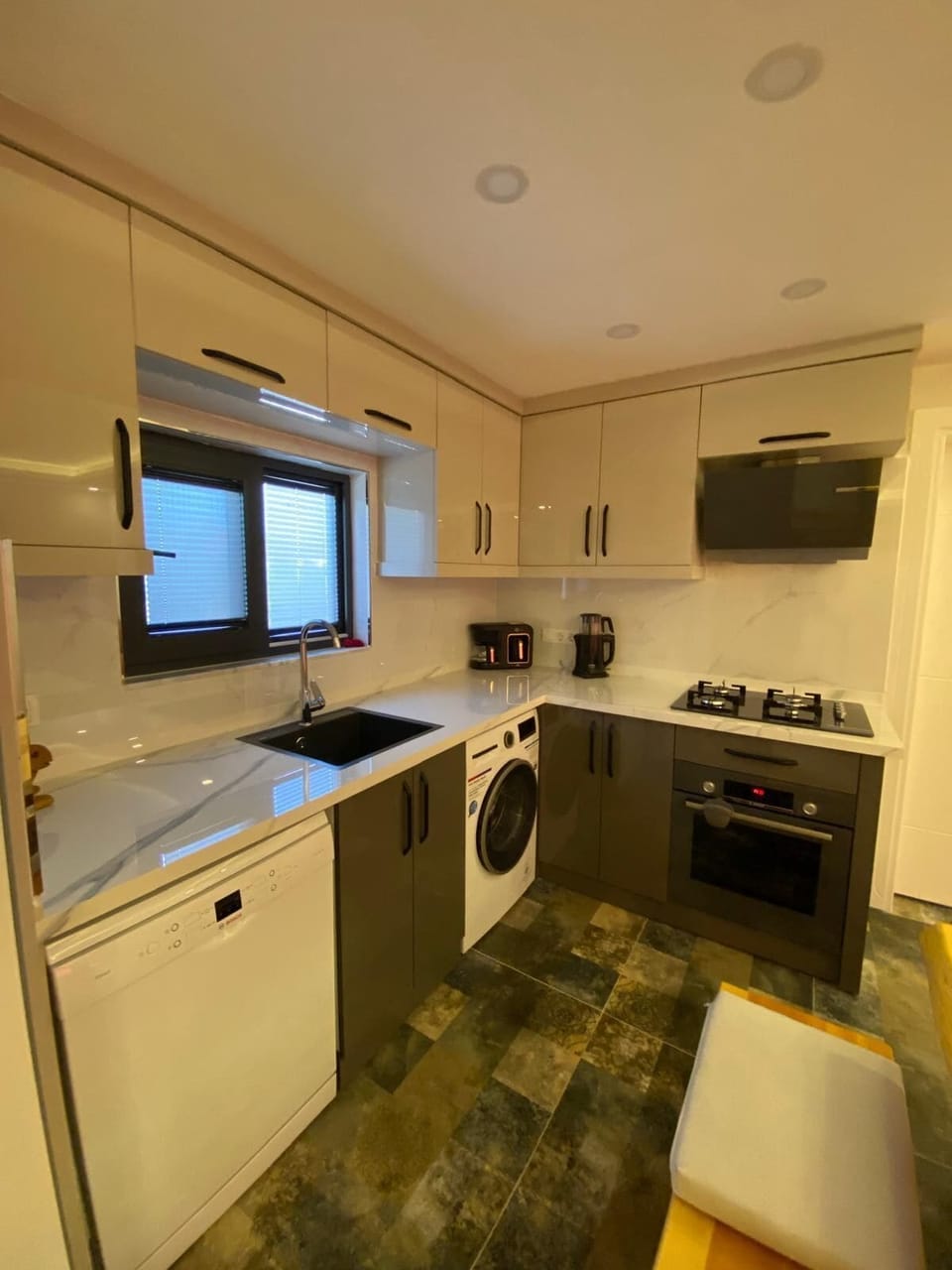 Family Duplex, 3 Bedrooms, Private Pool, Pool View | Private kitchen | Highchair