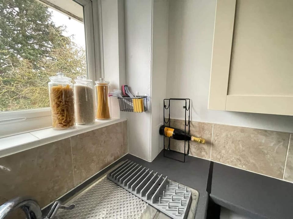Sapphire 1BR House Pet Friendly NR Addenbrookes House in Cambridge