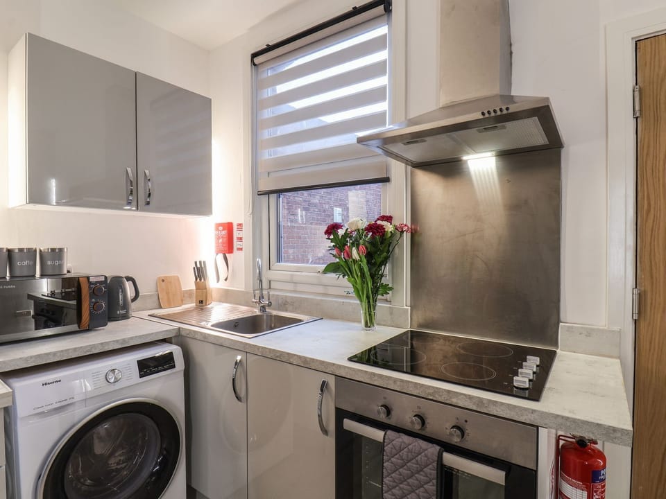 Dishwasher, cookware/dishes/utensils