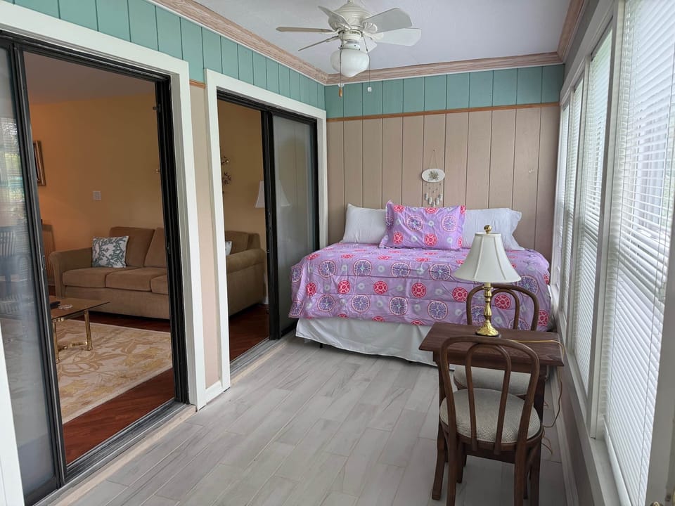 Flex bedroom
